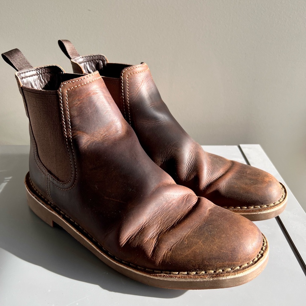 Clarks Men's Bushacre Hill Chelsea Boot – SIZE 11 US